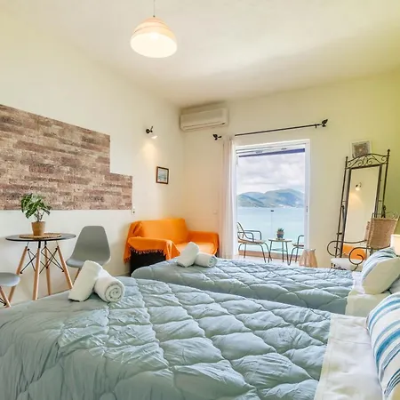 아파트 Nikos Seaside 3 *